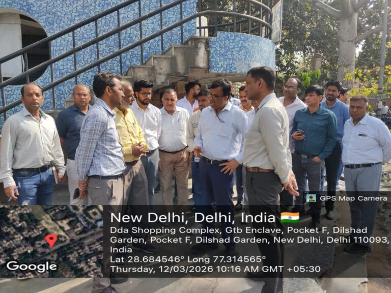 दिलशाद कॉलोनी वार्ड में स्वच्छता और कचरा प्रबंधन कार्यों का निरीक्षण