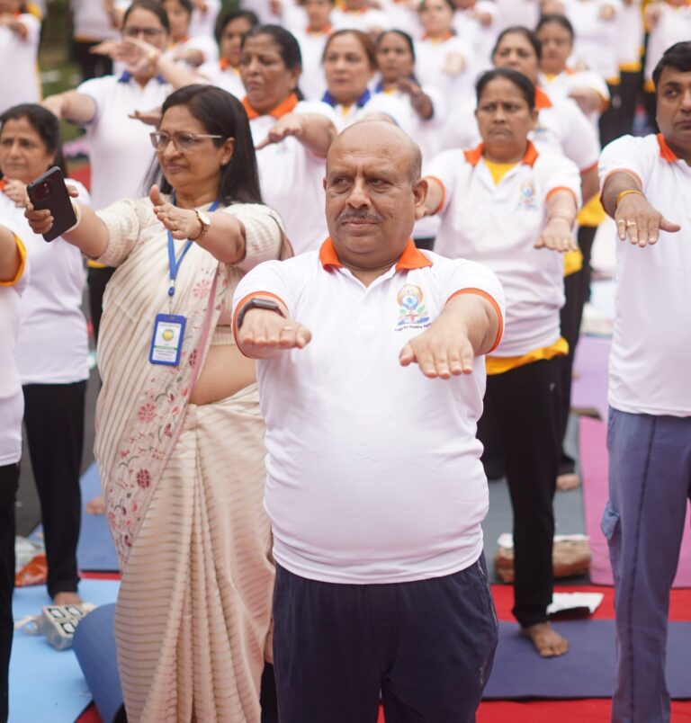 अंतर्राष्ट्रीय योग दिवस पर विजेन्द्र गुप्ता ने दिया स्वस्थ जीवन का संदेश