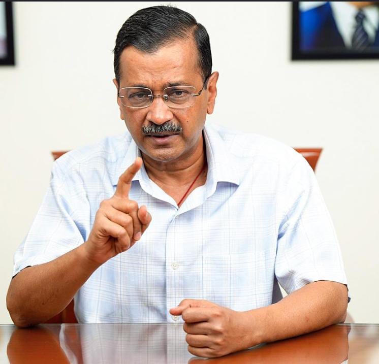 बीसीआई के आदेश और बच्चों की शिक्षा के मुद्दे पर अरविंद केजरीवाल का केंद्र सरकार पर हमला