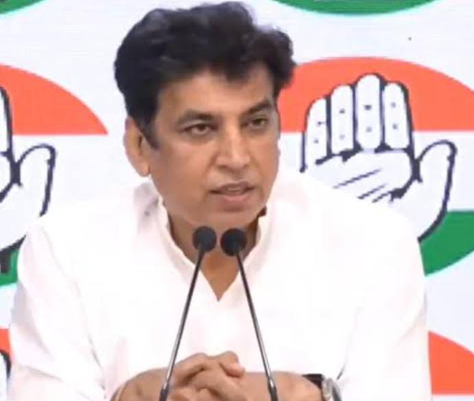 दिल्ली के कैंसर इंस्टीट्यूट से लेकर सरकारी अस्पतालों तक स्वास्थ्य व्यवस्था पर उठे सवाल